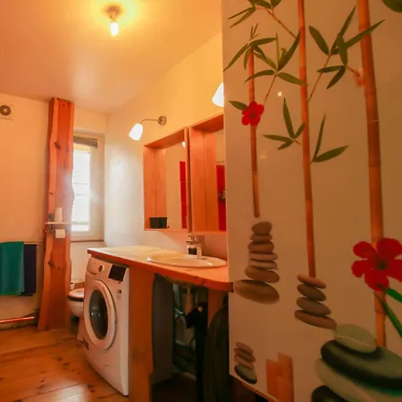 Chez Sylvestre Апартаменты *